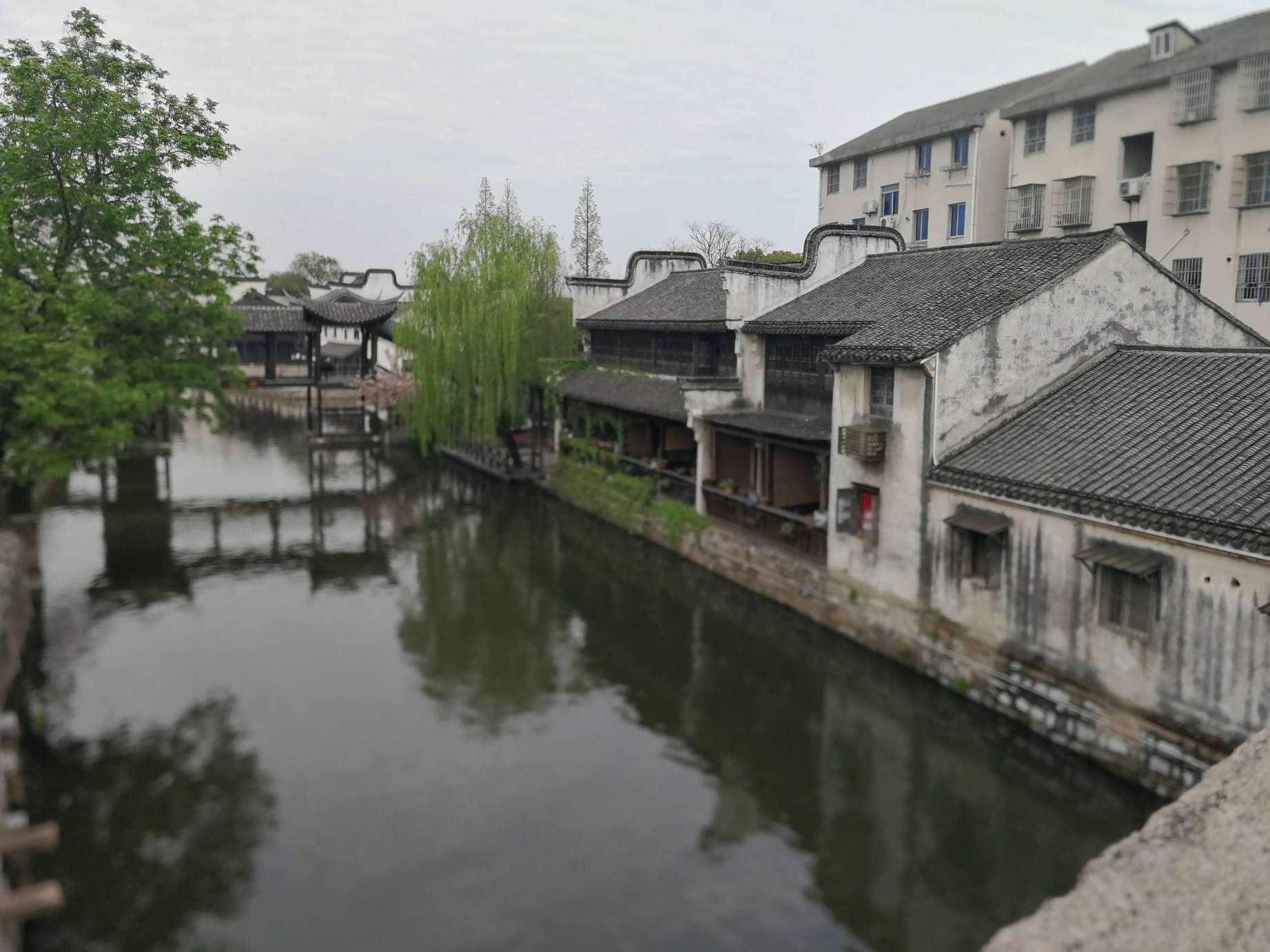 探索冷知识,尽在乔丹跑步风行11与12那款更适合跑步?冷知识分享平台